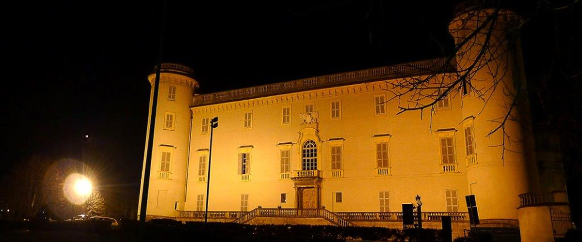 Il castello di Costigliole d’Asti si anima con gli spettacoli dei laboratori teatrali.